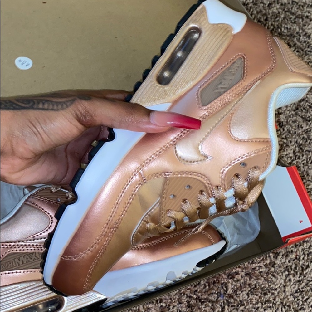 Nike Air Max 90 Bronze 6Y/7.5W